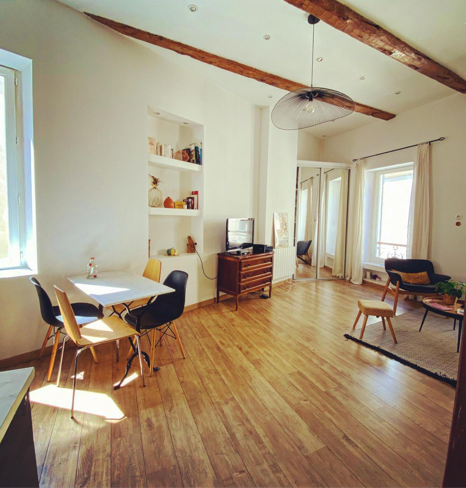 Vaste Et Charmant Loft Climatise Au Coeur De Marseille Bagian luar foto